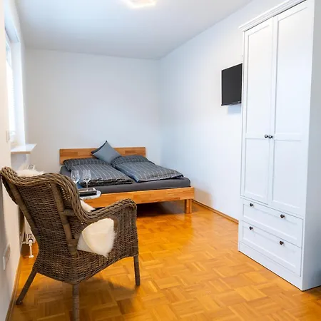 Gaestehaus Berthold Moehn Daire Mainz