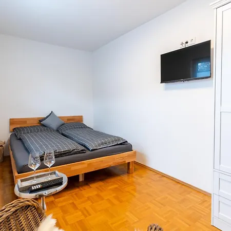 Gaestehaus Berthold Moehn Daire Mainz